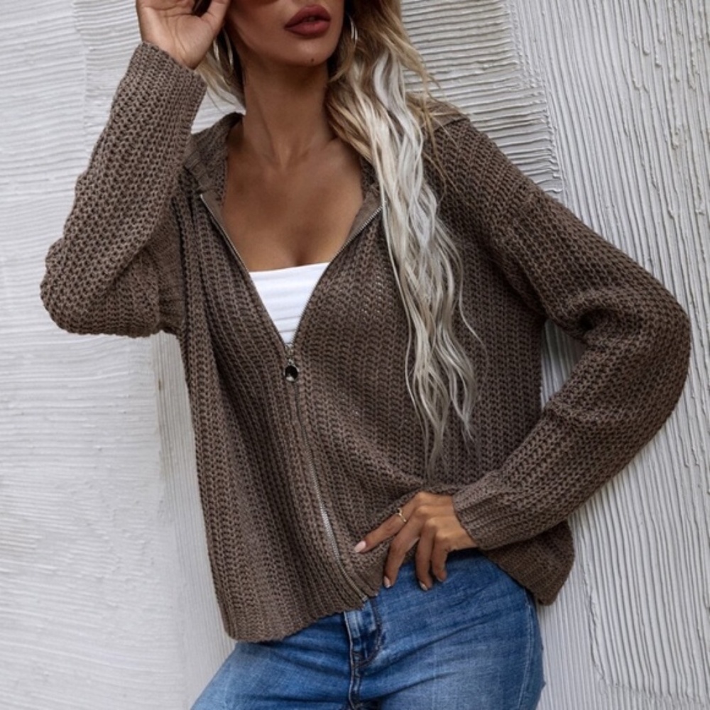 Camel Oversized Hoodie Cardigan Knit - Picture 3 of 4